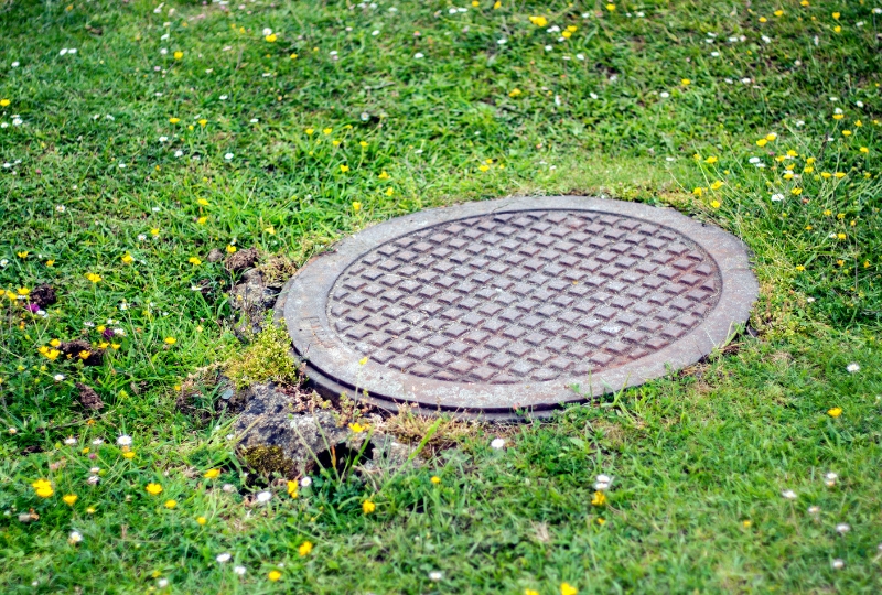 manhole repair and replacement in high wycombe